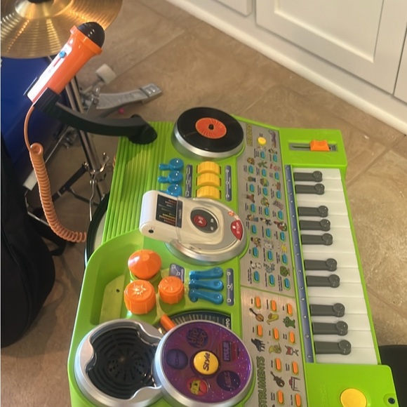 Vtech kidijamz studio - Picture 1 of 1